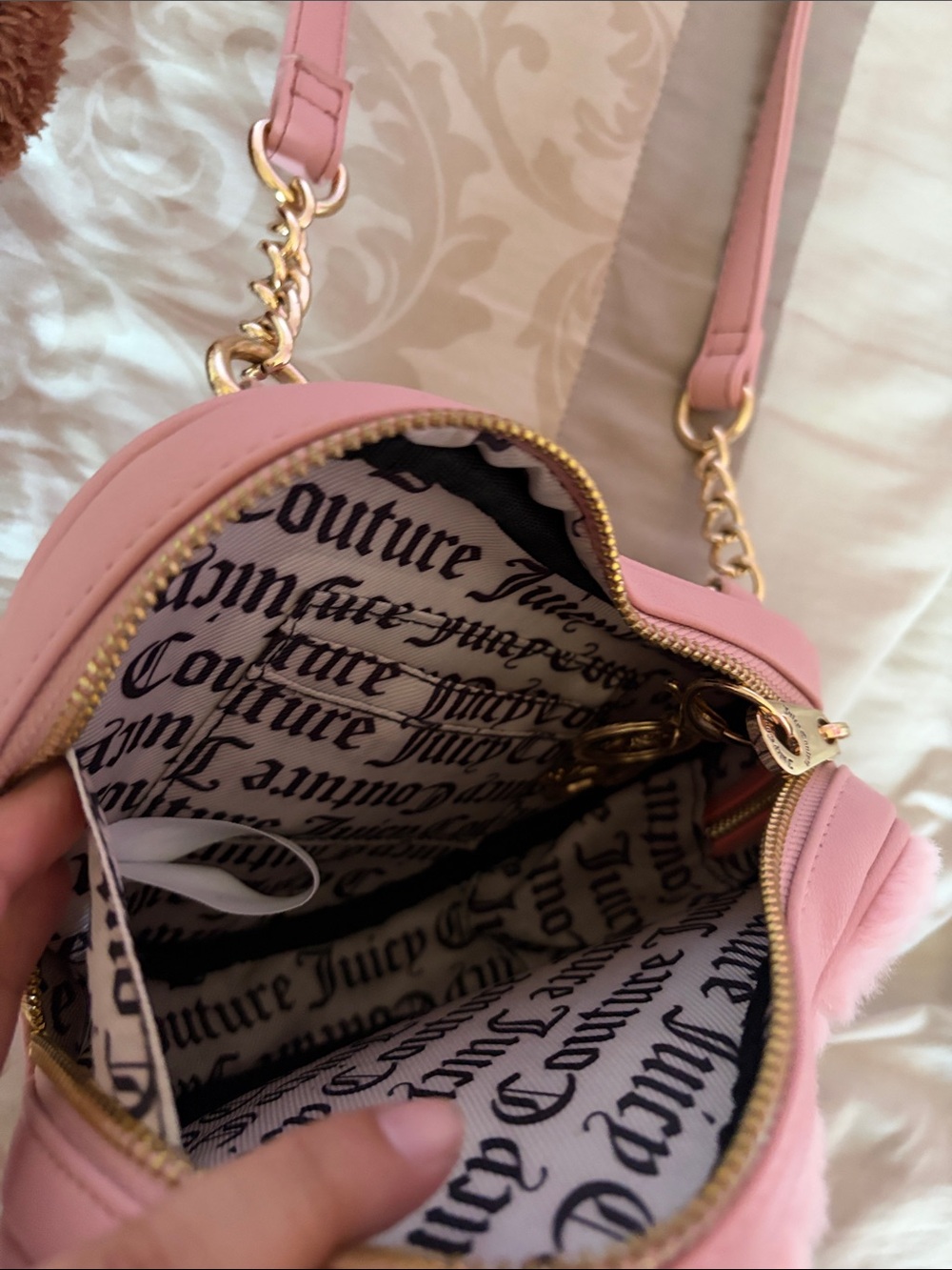 Juicy Couture Pink Plush Heart Crossbody Bag - Picture 2 of 3